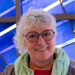 Andrea Stadelhofer-Cares